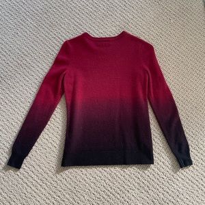 Bloomingdale’s 100% cashmere sweater ombré burgandy color women xs